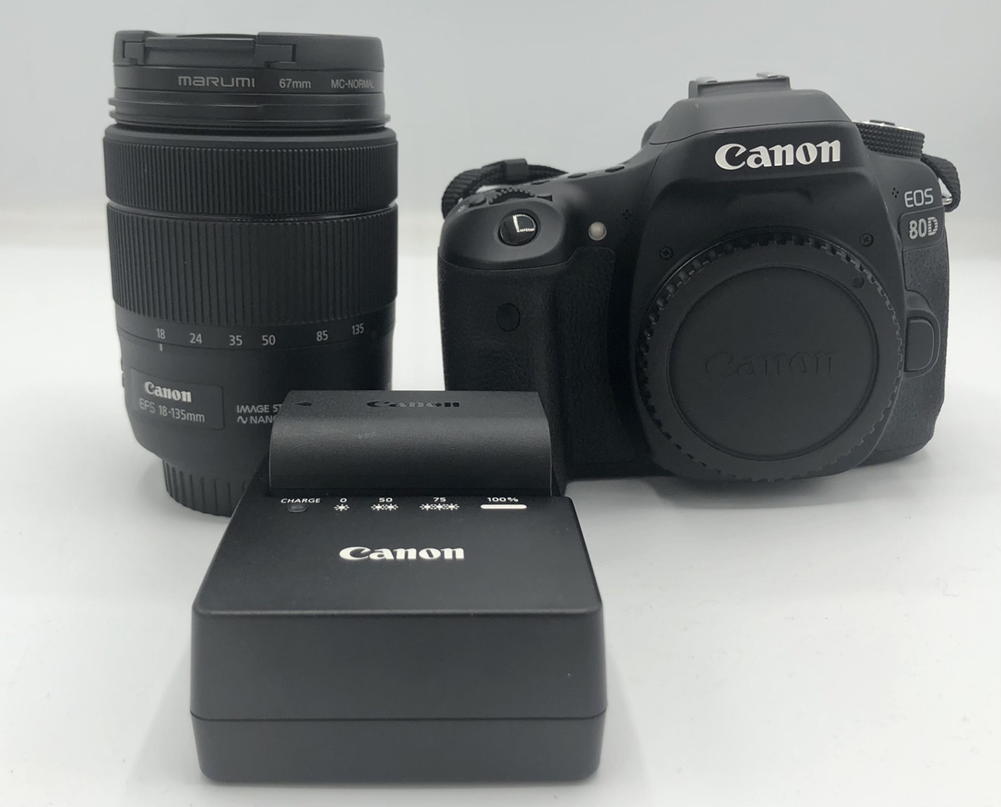 Canon デジタル一眼レフカメラ EOS 80D レンズキット EF-S18-135mm F3