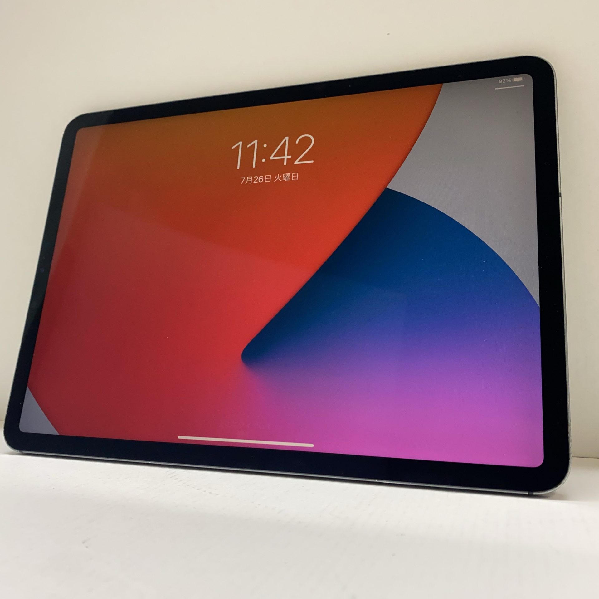 Apple MU0M2J/A iPad Pro 11インチ 第1世代 Wi-Fi+Cellular 64GB