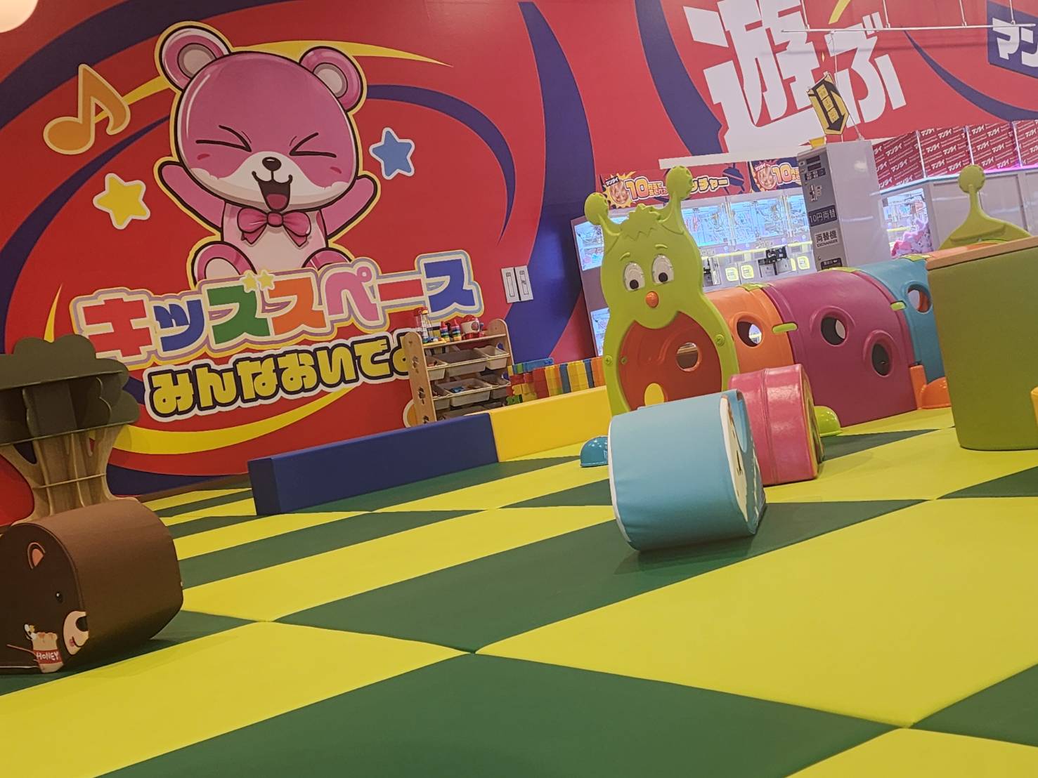 アミューズメントパーク万代 トリアス久山店のキッズスペース