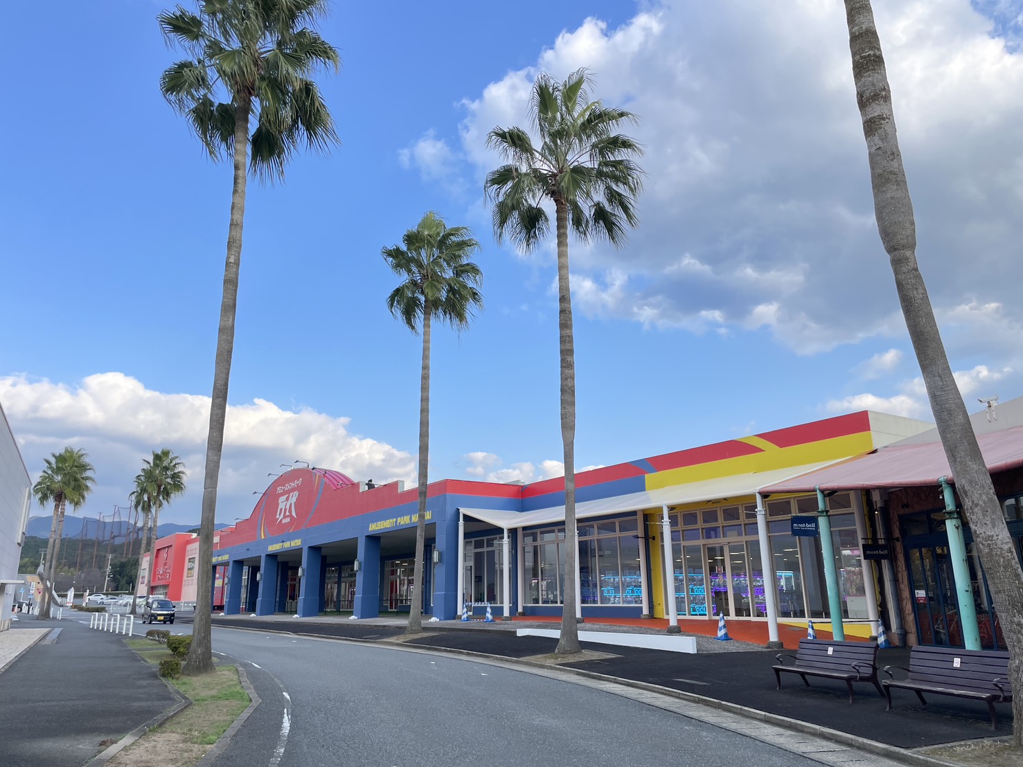 アミューズメントパーク万代 トリアス久山店 外観